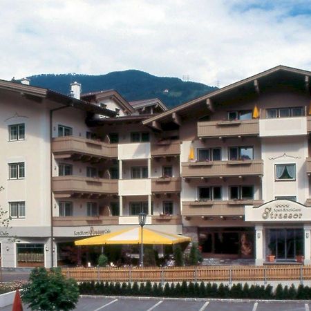 Apart Hotel Garni Strasser Цел ам Цилер Екстериор снимка