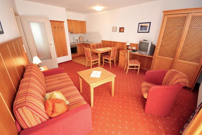 Apart Hotel Garni Strasser Цел ам Цилер Стая снимка