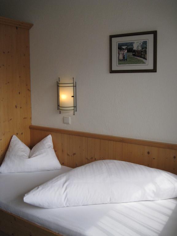 Apart Hotel Garni Strasser Цел ам Цилер Стая снимка