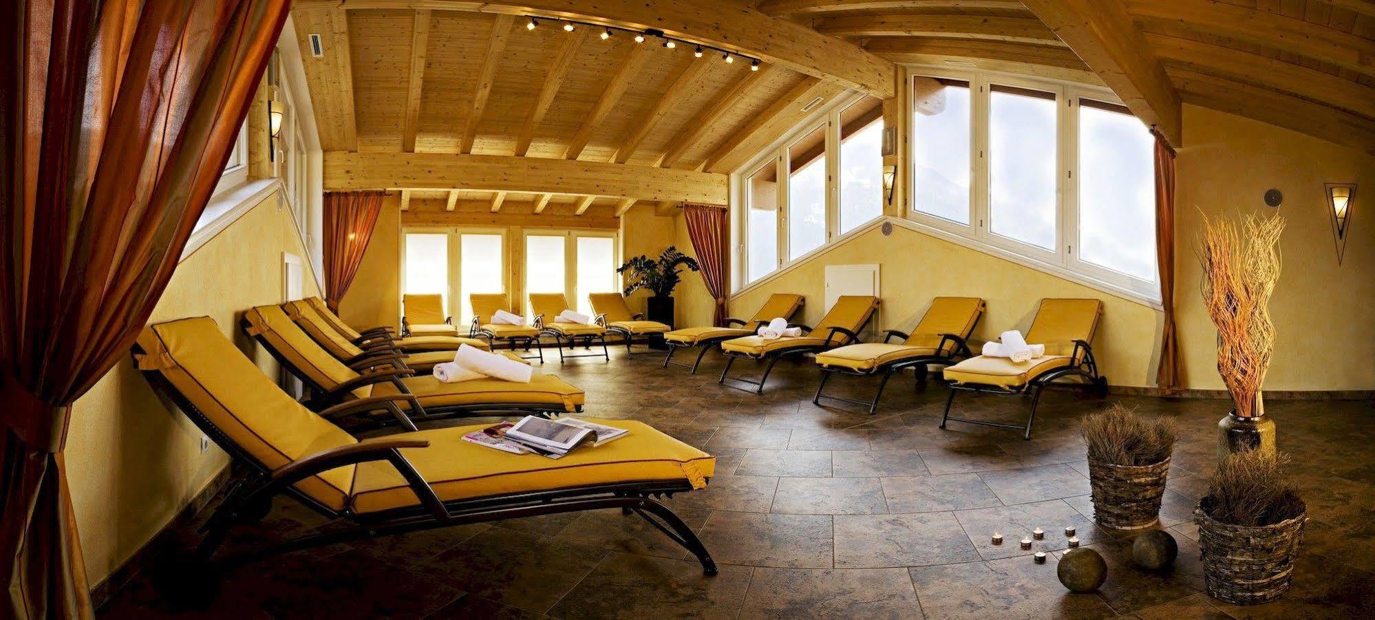 Apart Hotel Garni Strasser Цел ам Цилер Екстериор снимка